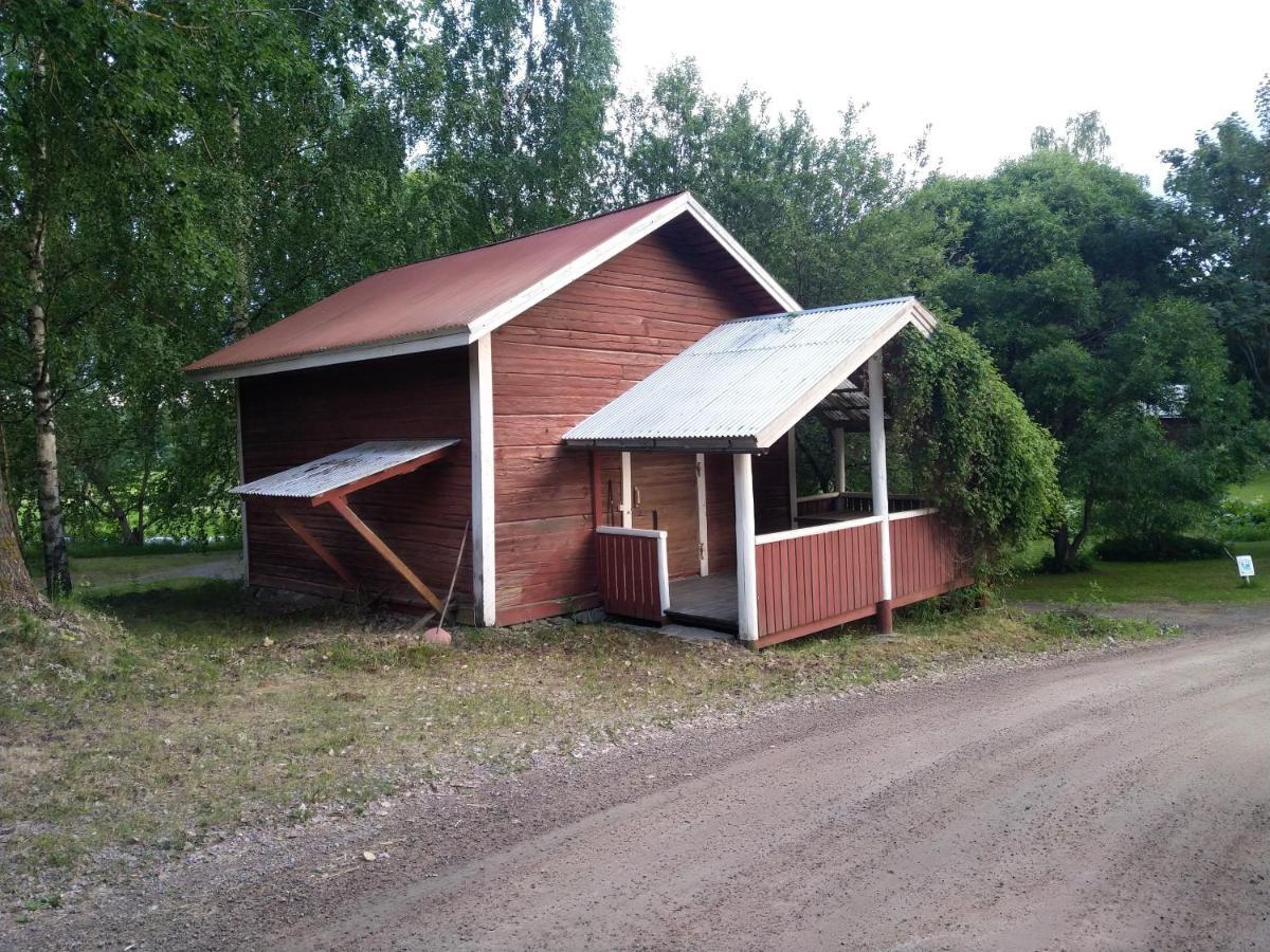 Loeydoen Kartano Hotell Ristiina Rom bilde