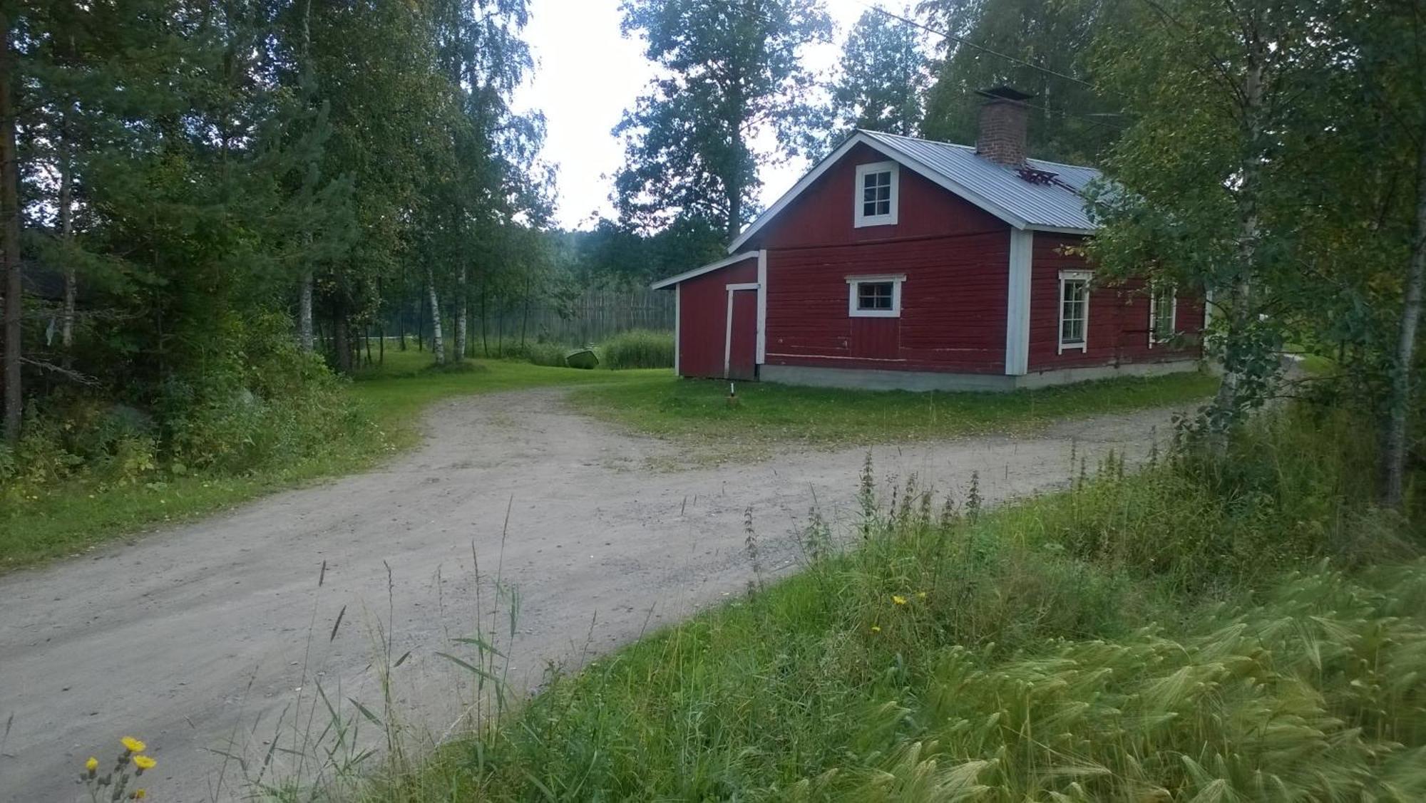 Loeydoen Kartano Hotell Ristiina Rom bilde