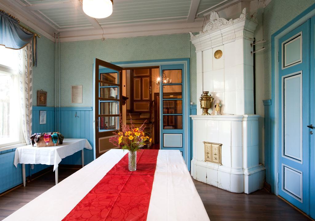 Loeydoen Kartano Hotell Ristiina Eksteriør bilde